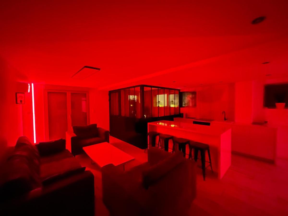 Loft Red Lights Apartment Saint-Cyprien  Bagian luar foto