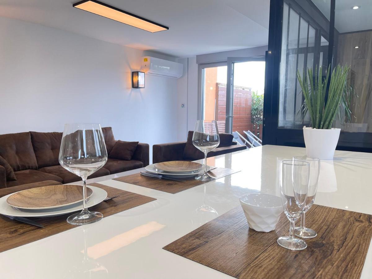 Loft Red Lights Apartment Saint-Cyprien  Bagian luar foto